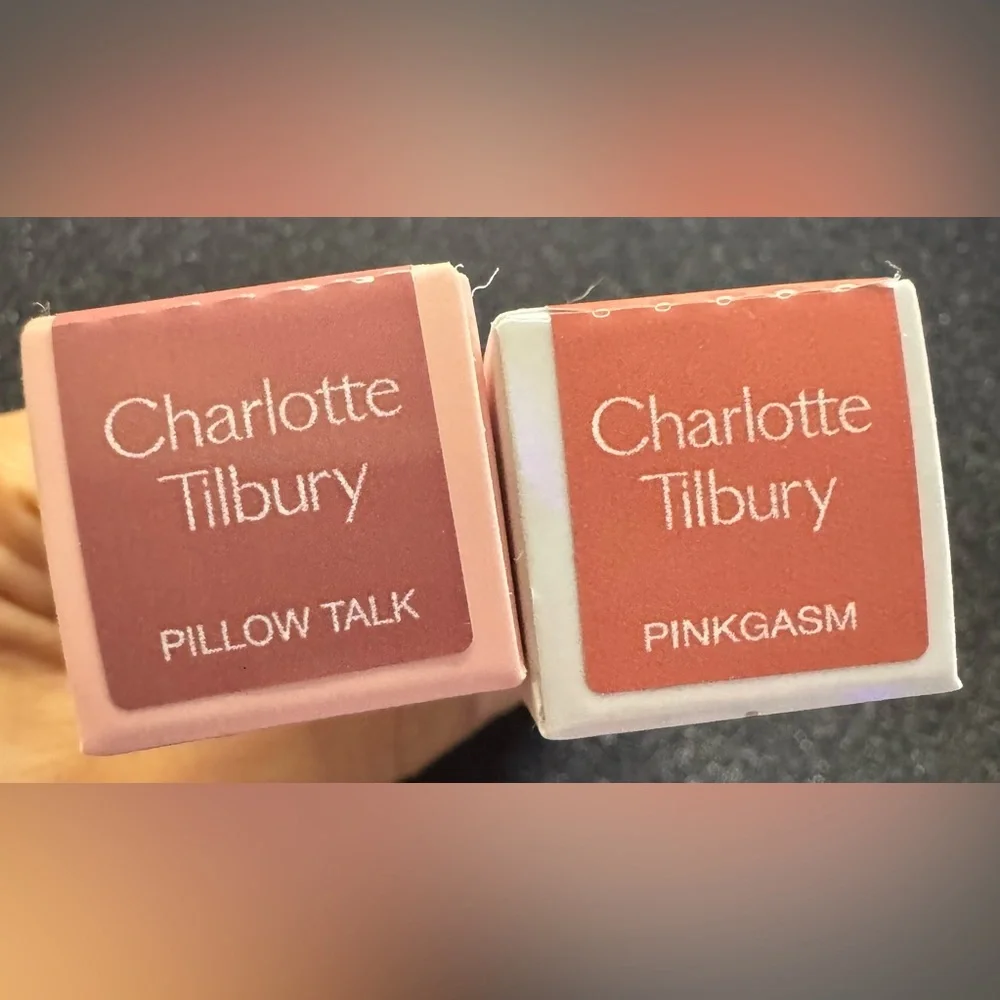 Charlotte Tilbury Glowgasm Beauty Light Wand - Radiant Rose
